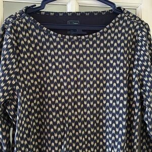 L.L. Bean Soft Supima Cotton Jewelneck Shirt Petite L Black Gold